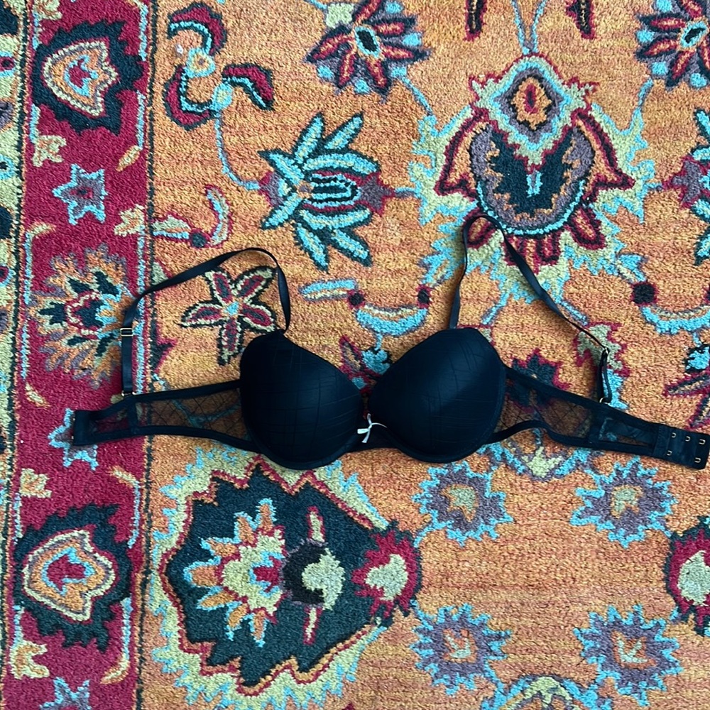 🆑 [4/$20] Black Lace Padded classic Push-up Bra